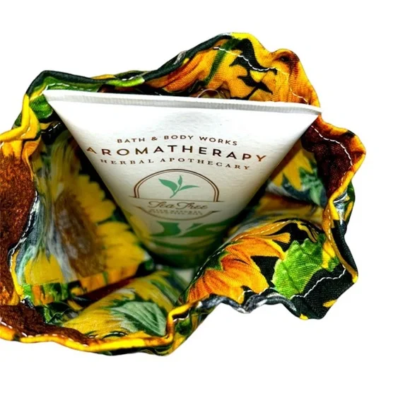 Hand Crafted Sunflower Reusable Fabric Gift Bag Drawstring Ribbon Eco Friendly - Picture 4 of 6